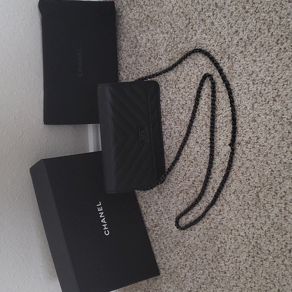 NEW Chanel Woc So-Black Reissue style